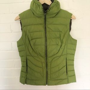 Green puffer zip up vest